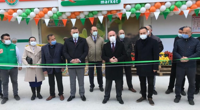 Bergama Tarım Kredi Market törenle açıldı