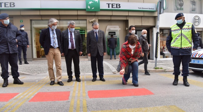 Bornova’da kırmızı çizgi uygulaması