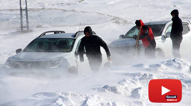Bu köye gitmek de zor dönmek de