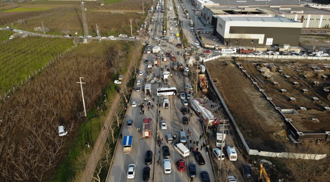 Bursa'da 22 araca çarpan TIR'ın şoförü: Frenler boşaldı, kontrolü kaybettiğim için engel olamadım