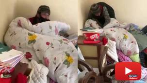 Eve giren hırsız yorganın altında yakalandı