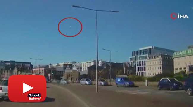 Göktaşının düşme anı kameralara yansıdı