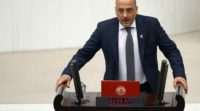 Hakkında siyaset yasağı istenen Ahmet Şık: Şeref nişanesidir