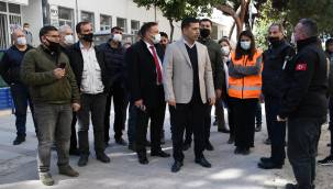 KAHRAMANLAR CADDESİ ESNAFI BELEDİYE ÇALIŞMALARINDAN MEMNUN