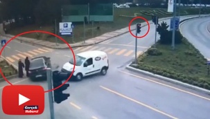 'Kırmızı ışık ihlali' faciası: 1 kişinin öldüğü, 3 kişinin yaralandığı kaza kamerada
