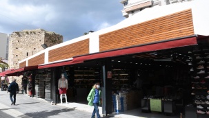 KUŞADASI’NDA ÇARŞILARINA GÖRSEL DÜZENLEME