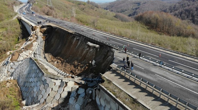 Limak tarafından yapılan Düzce-Zonguldak karayolu çöktü!