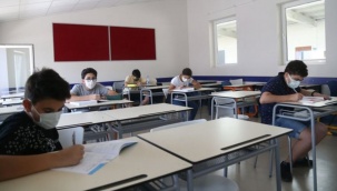MEB'den ortaokullardaki yüz yüze sınavlara erteleme