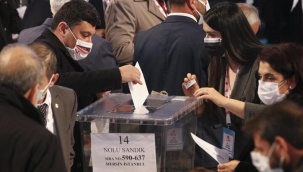 MHP MYK'da 36, MDK'da 4 isim değişti