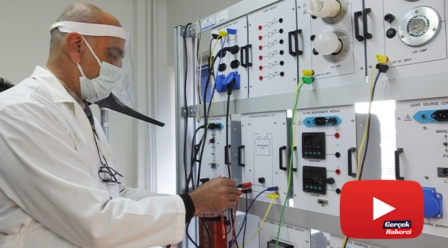 Okulun elektriğini karşılayıp, fazlasını satmaya başladılar