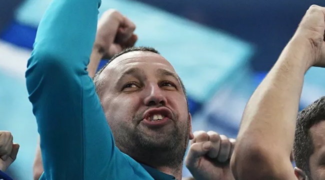 Rus ekibi Zenit, maça gelen taraftarlara ücretsiz koronavirüs aşısı yapmaya başladı