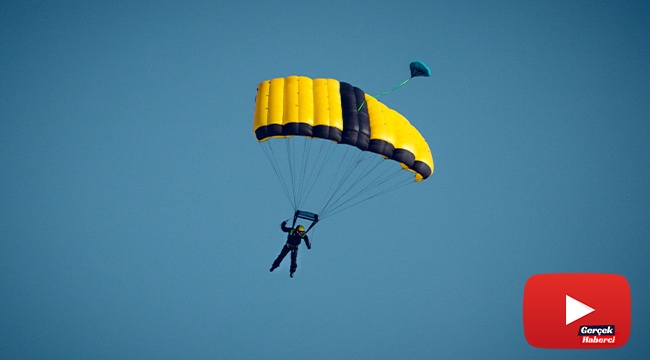 Base jump dünya rekortmeni Kuzey Marmara Otoyolu’ndan paraşütle atladı