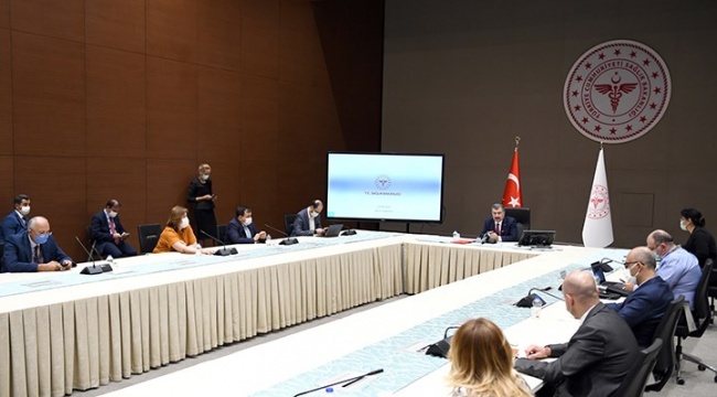 "Bilim Kurulu üyeleri moral çöküntüsü yaşıyor"