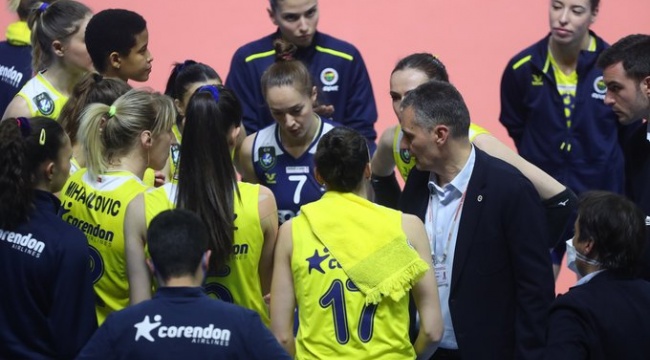 Fenerbahçe Kadın Voleybol Takımı, Covid vakaları nedeniyle play off maçına çıkamayacak