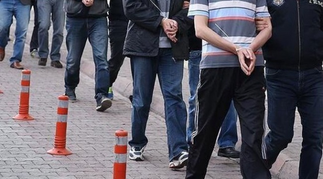 FETÖ'nün TSK yapılanmasına yönelik İstanbul ve İzmir merkezli operasyonda 30 şüpheli tutuklandı