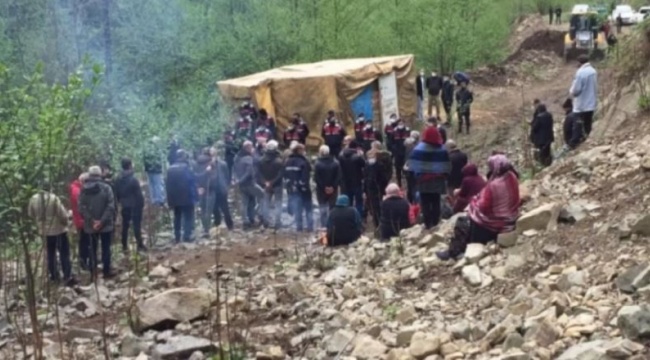 İkizdereli yurttaşlar Cengiz Holding’in taş ocağı projesine karşı ayakta: Direnişin 4’üncü gününde jandarma ablukası