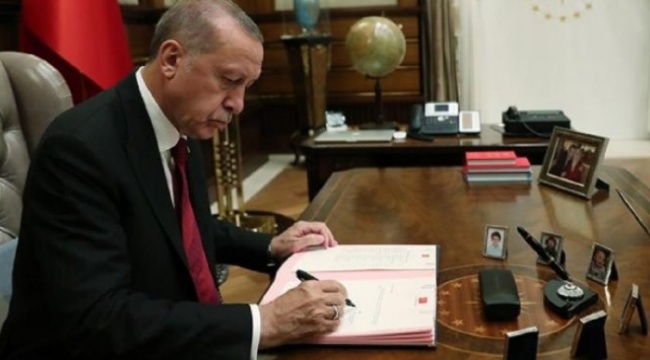 Memurların 39 yıllık disiplin yönetmeliği değişti: Cumhurbaşkanı tüm memurların disiplin amiri oldu!