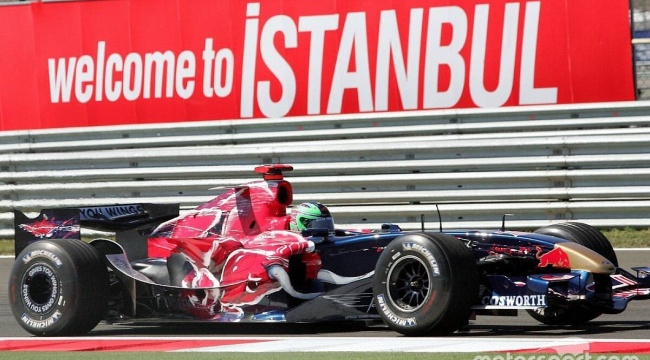 Türkiye GP tekrar Formula 1 takviminde
