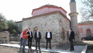 ALTINOVA’NIN TARİHİ KADI CAMİİ’NE SON DOKUNUŞLAR