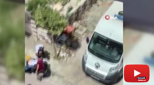 Avcılar&#039;da kuryelerin yol verme kavgası