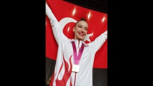 Ayşe Begüm Onbaşı dünya şampiyonu oldu