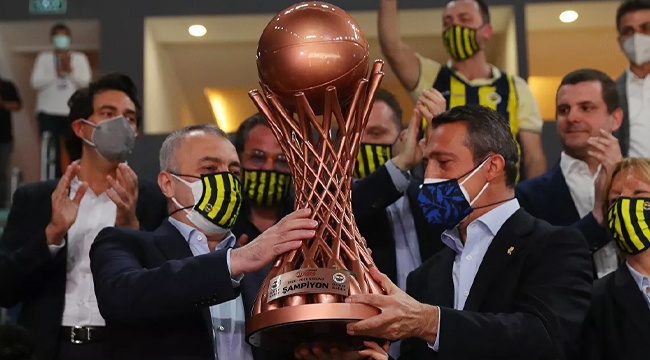 Fenerbahçe Başkanı Ali Koç'tan yenilgisiz şampiyonluk açıklaması