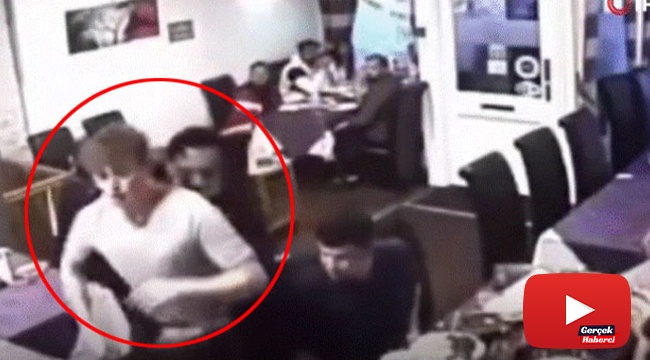 Garson, müşteriyi Heimlich manevrasıyla boğulmaktan kurtardı