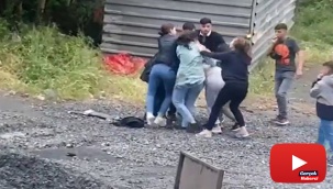 Genç kızların tekme tokat kavgası kamerada