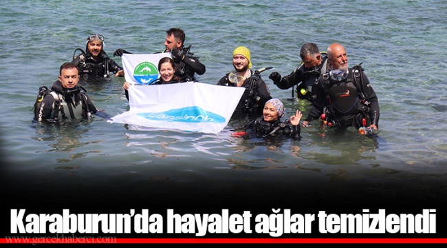 Karaburun’da hayalet ağlar temizlendi 