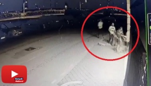 Kısıtlamayı ihlal eden gençler polisi görünce böyle kaçtı