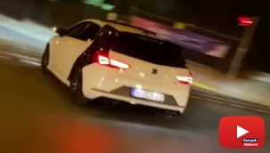 Küçükçekmece'de drift atan maganda kamerada