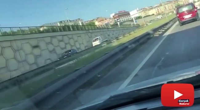 Ters yöne geri geri giden araçlar böyle görüntülendi