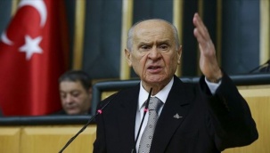 Bahçeli, Ahmet Şık'ı hedef göstererek hakaret etti