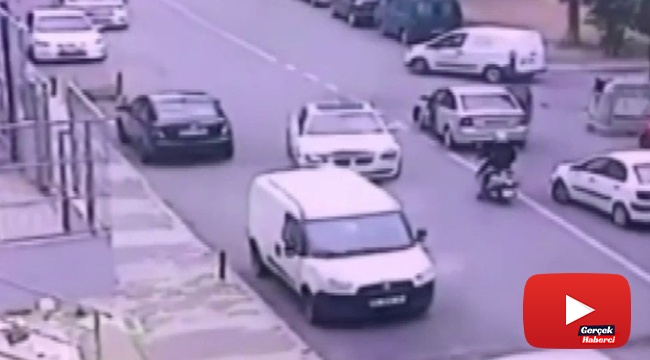 Çalıntı araçla kazaya karıştı, hızla kaçmaya başladı