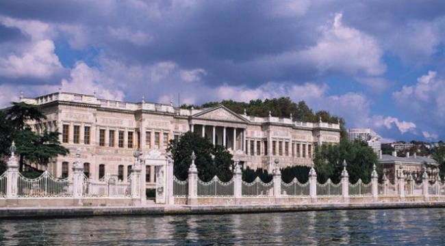 CHP’li Tanal: Dolmabahçe’nin altın vazoları nerede?
