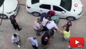 İki aile sokak ortasında birbirine girdi