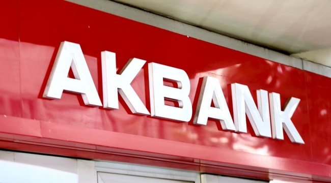 Akbank: Dün başlayan teknik sorun kaynaklı kesintiler sürüyor, özür diliyoruz