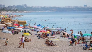 Antalya'ya gelen turist sayısı 3 milyonu geçti