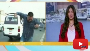 Canlı yayındaki muhabire motosiklet çarptı