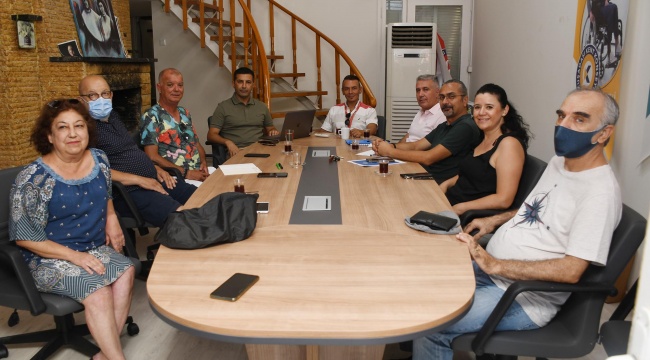 Kuşadası ortak akıl ile yönetiliyor