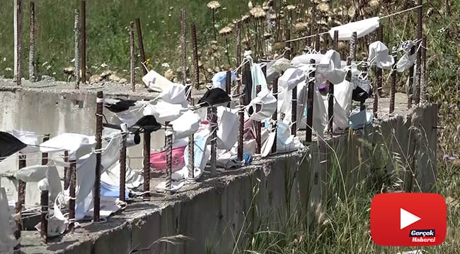 Maske ile örülü duvar görenleri şaşkına çevirdi
