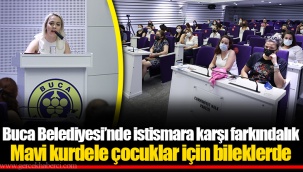Mavi kurdele çocuklar için bileklerde