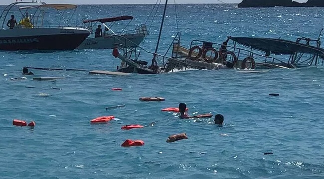 Muğla'da tur teknesi battı