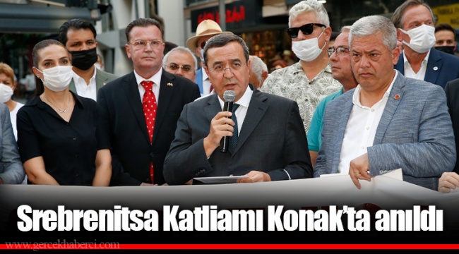 Srebrenitsa Katliamı Konak’ta anıldı