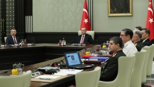29 General ve Amiral kadrosuzluk sebebiyle emekliye sevk edildi...