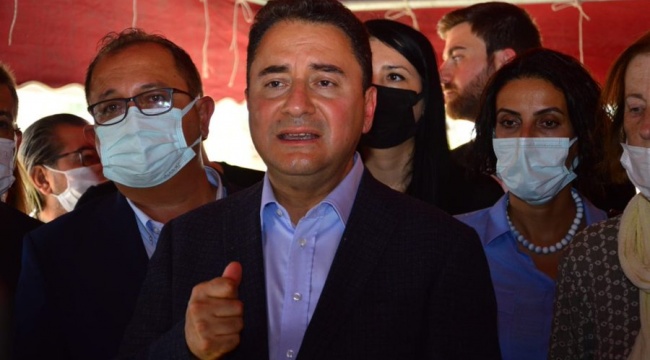 Babacan: Bu ülkenin 100 söndürme uçağı alacak gücü vardır