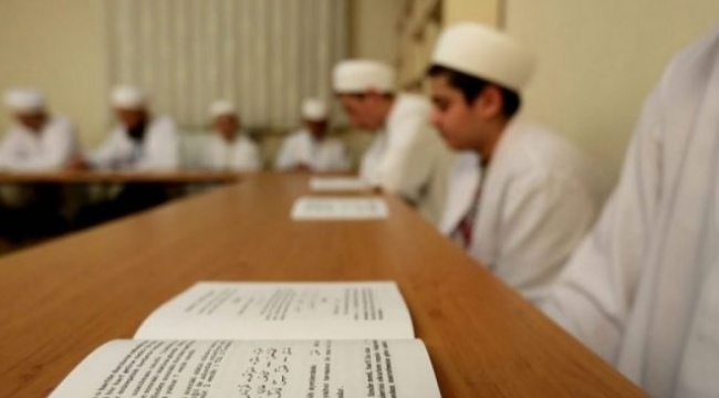 Diyanet açıkladı: Yüz yüze eğitim tartışılırken yaz boyunca 2 milyon çocuk Kuran kursuna gitmiş!