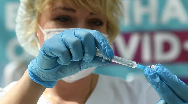 Dünya genelinde 4 milyar 460 milyon dozdan fazla Kovid-19 aşısı yapıldı