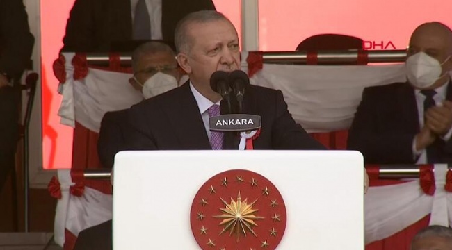 Erdoğan: FETÖ ile irtibatı olan yaklaşık 21 bin TSK mensubunun orduyla ilişkisi kesildi