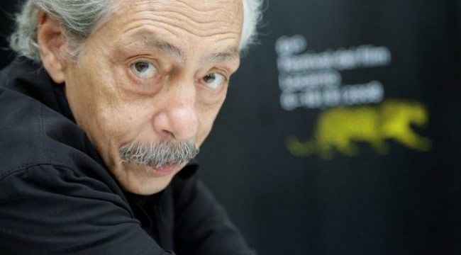 Genco Erkal’ın “Erdoğan’a hakaret” suçlamasıyla dört yıl sekiz aya kadar hapsi istendi